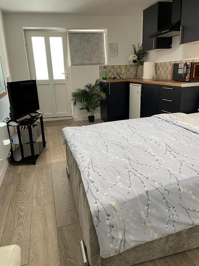 Brand New Studio Apartment With Beautiful Kitchen-Close To Liverpool City Centre المظهر الخارجي الصورة