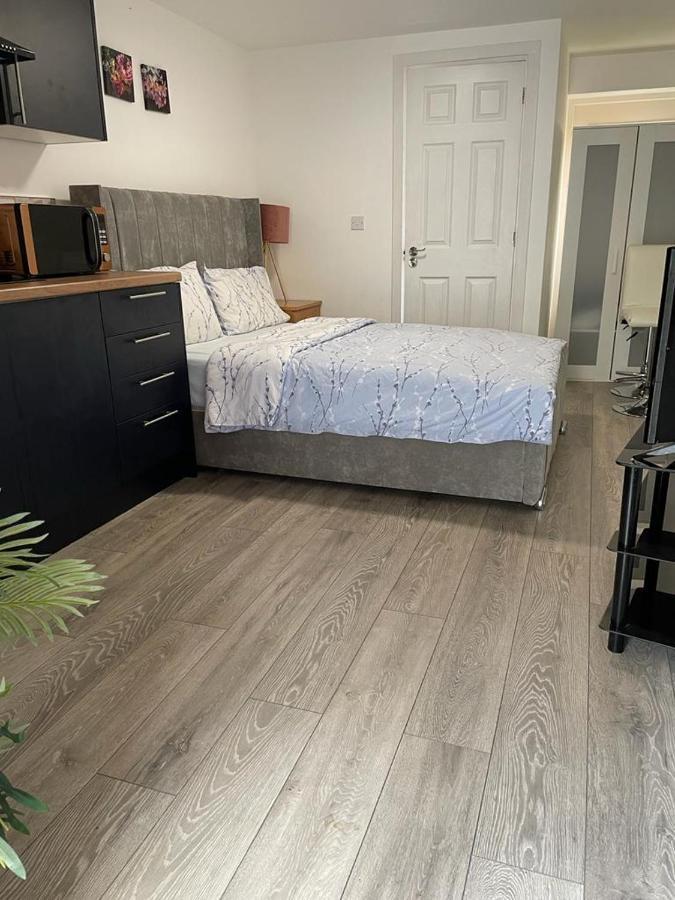 Brand New Studio Apartment With Beautiful Kitchen-Close To Liverpool City Centre المظهر الخارجي الصورة
