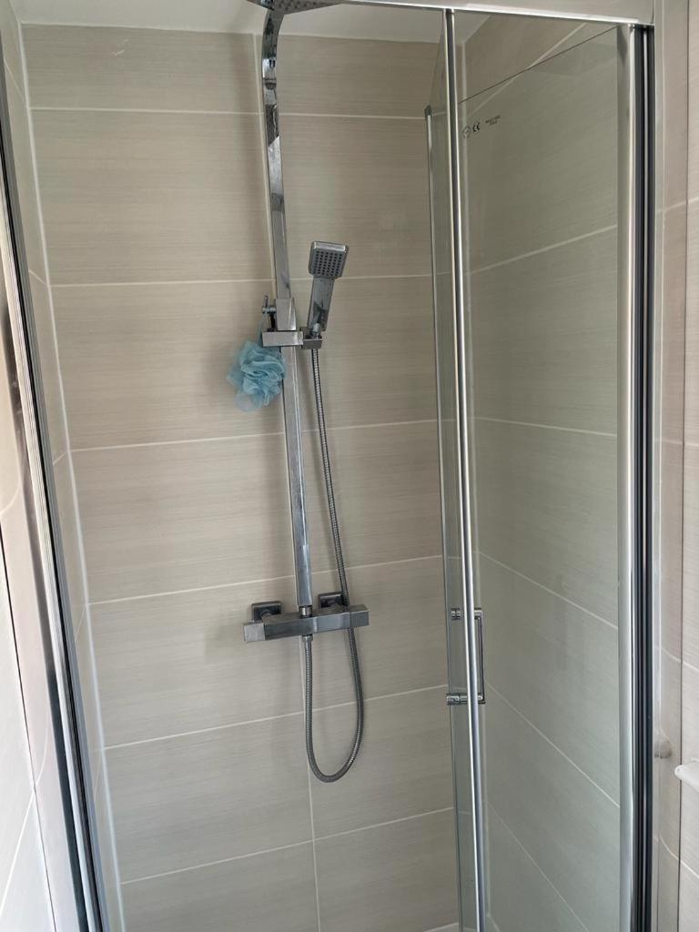 Brand New Studio Apartment With Beautiful Kitchen-Close To Liverpool City Centre المظهر الخارجي الصورة