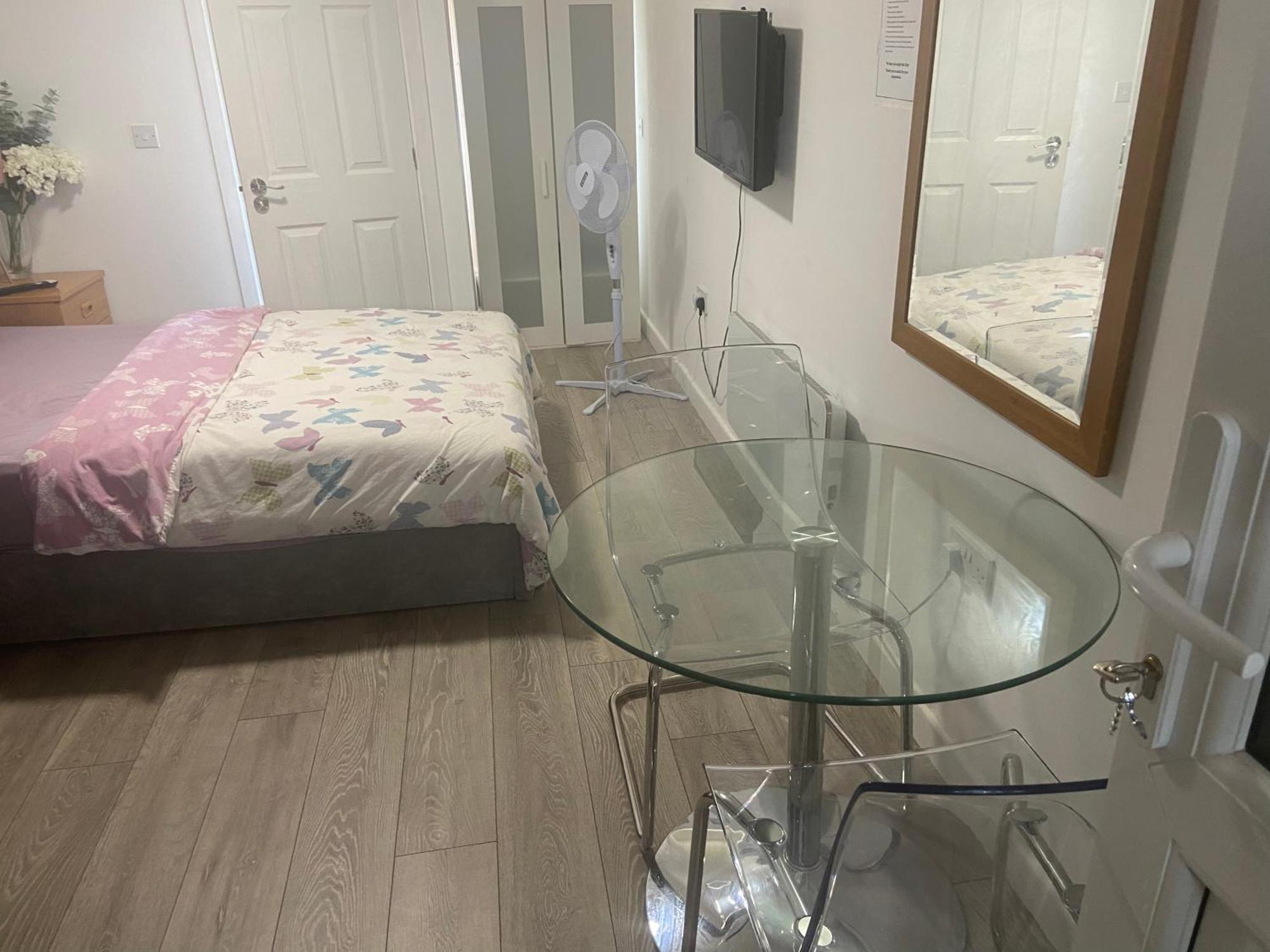 Brand New Studio Apartment With Beautiful Kitchen-Close To Liverpool City Centre المظهر الخارجي الصورة